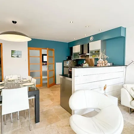 Au Calme Dans Centre Village Villa La Couarde-sur-Mer