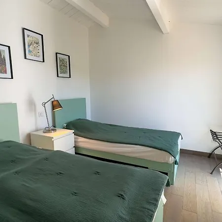 Au Calme Dans Centre Village Villa La Couarde-sur-Mer